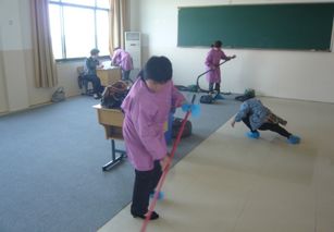 潔當(dāng)家家政服務(wù)加盟費(fèi)用解析及物業(yè)管理協(xié)同發(fā)展前景